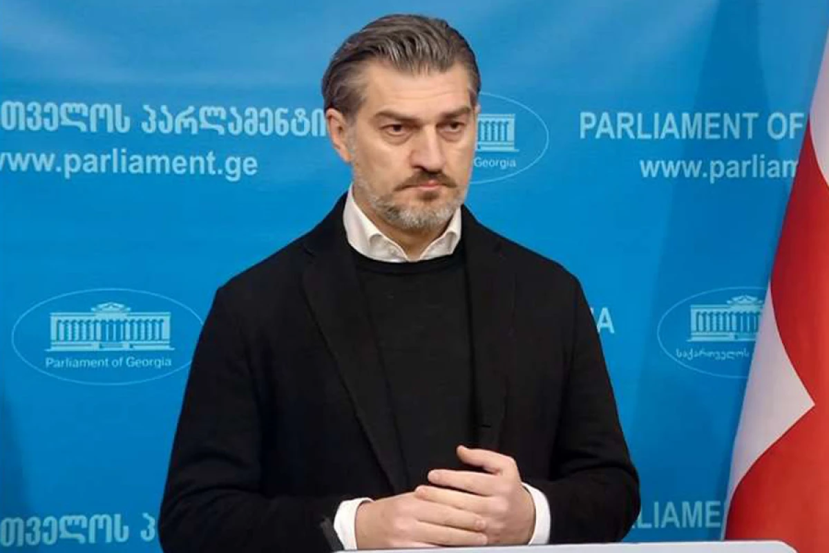 [[Mixeil Kavelaşvili]] İrəvana səfər etdi
